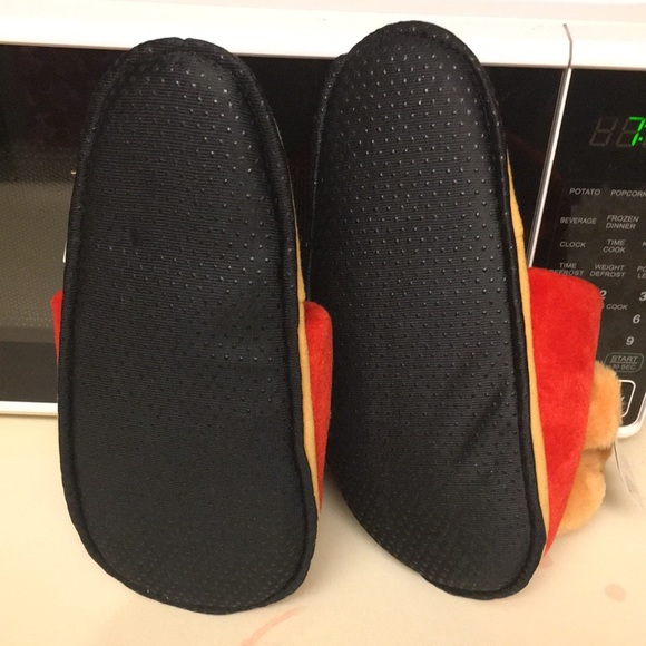 New slippers - Picture 3 of 4